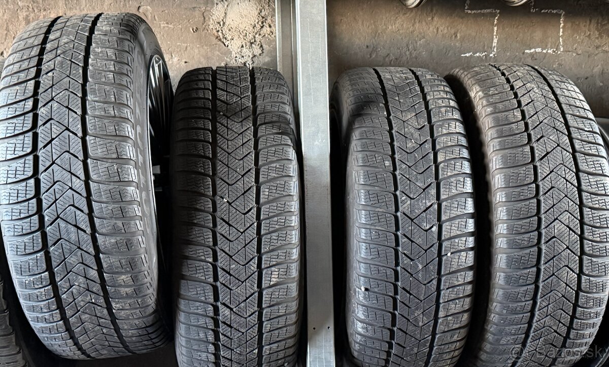 235/45 R18 Pirelli Sottozero 6,5mm 2021