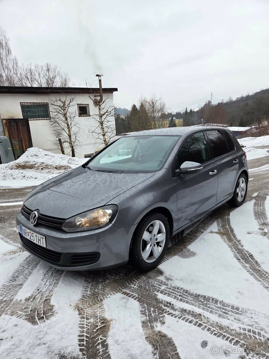 Volkswagen Golf VI
