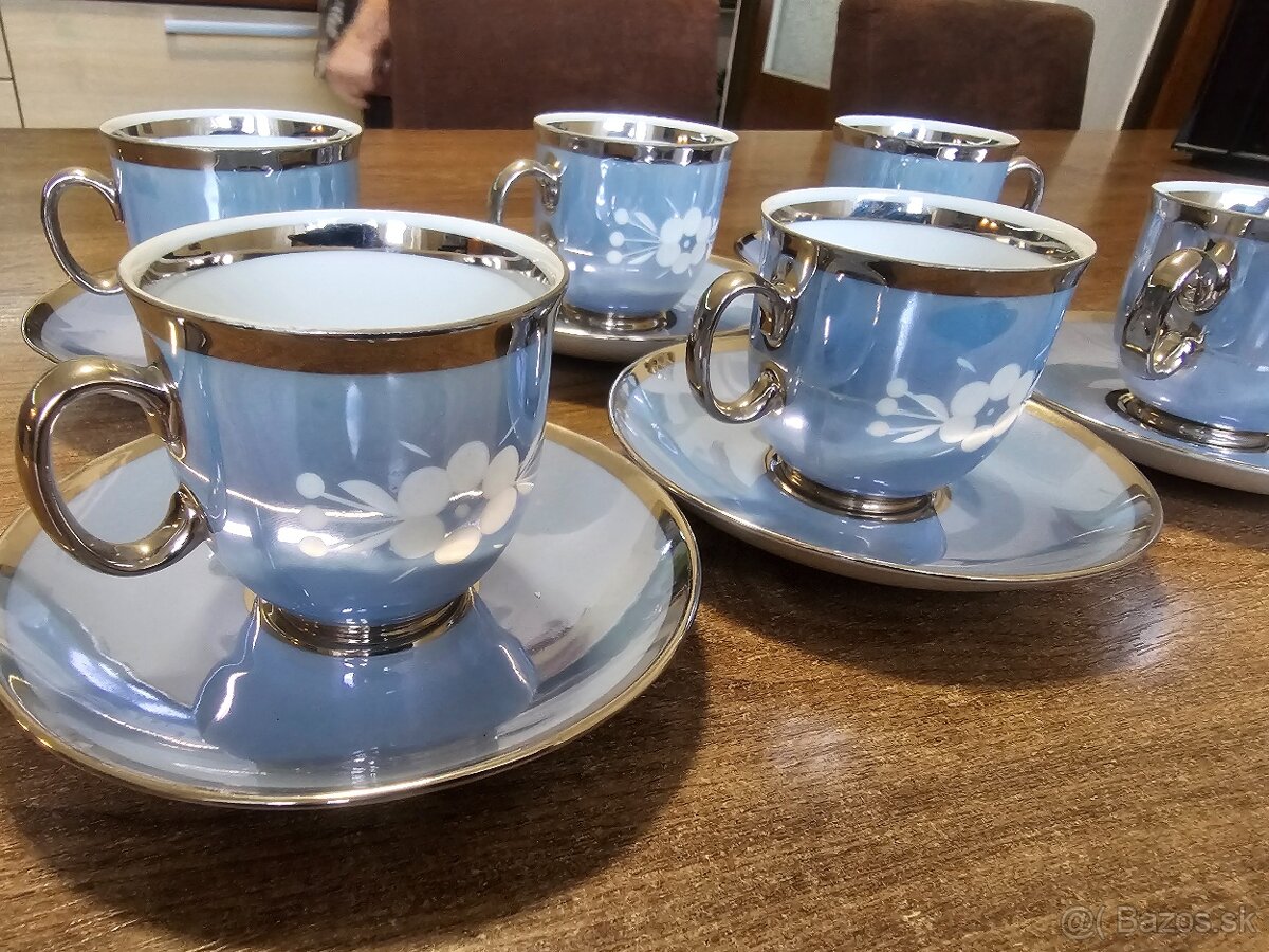 Kávová porcelánová suprava. Valaská Belá