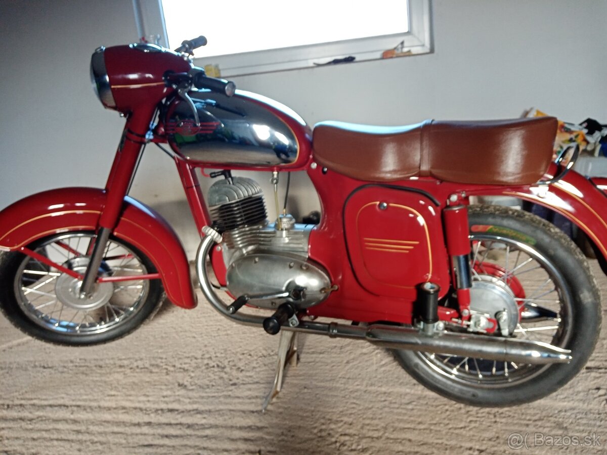 Jawa175 356