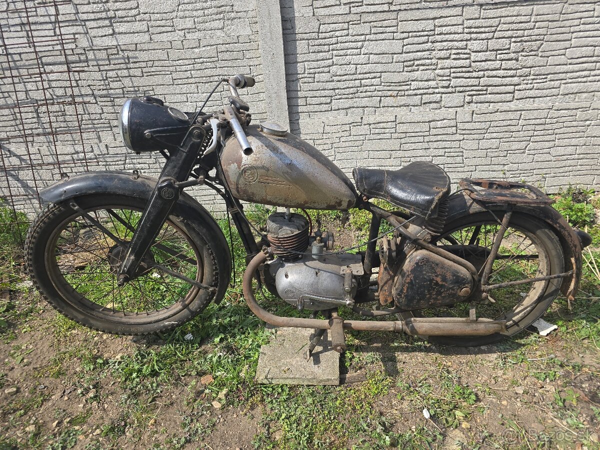 ČZ 125b