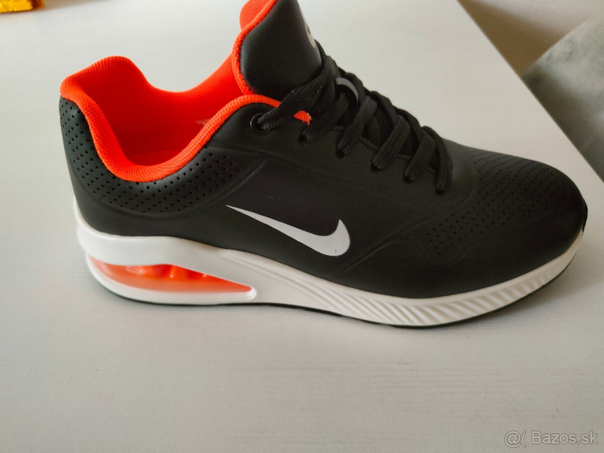 Predám tenisky Nike