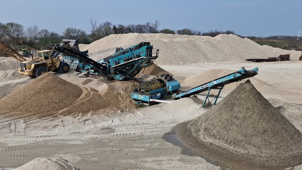 Powerscreen Chieftain 2100 X mobilná mokrá triediaca linka