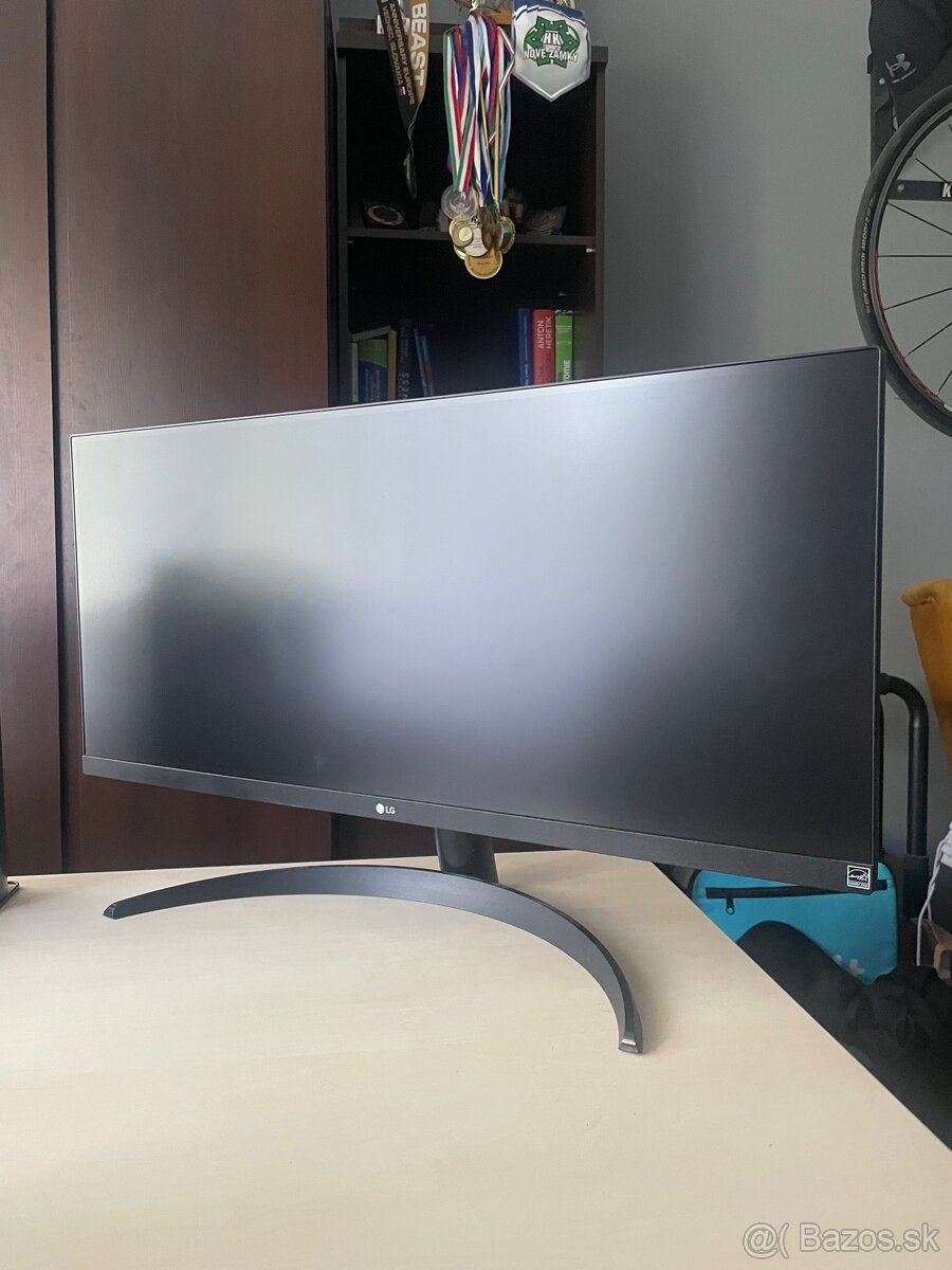 LG Ultrawide 21:9 29WP500-B
