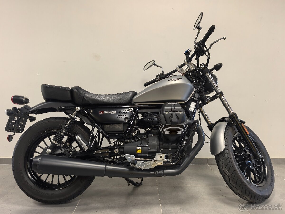 Moto Guzzi V9 Bobber