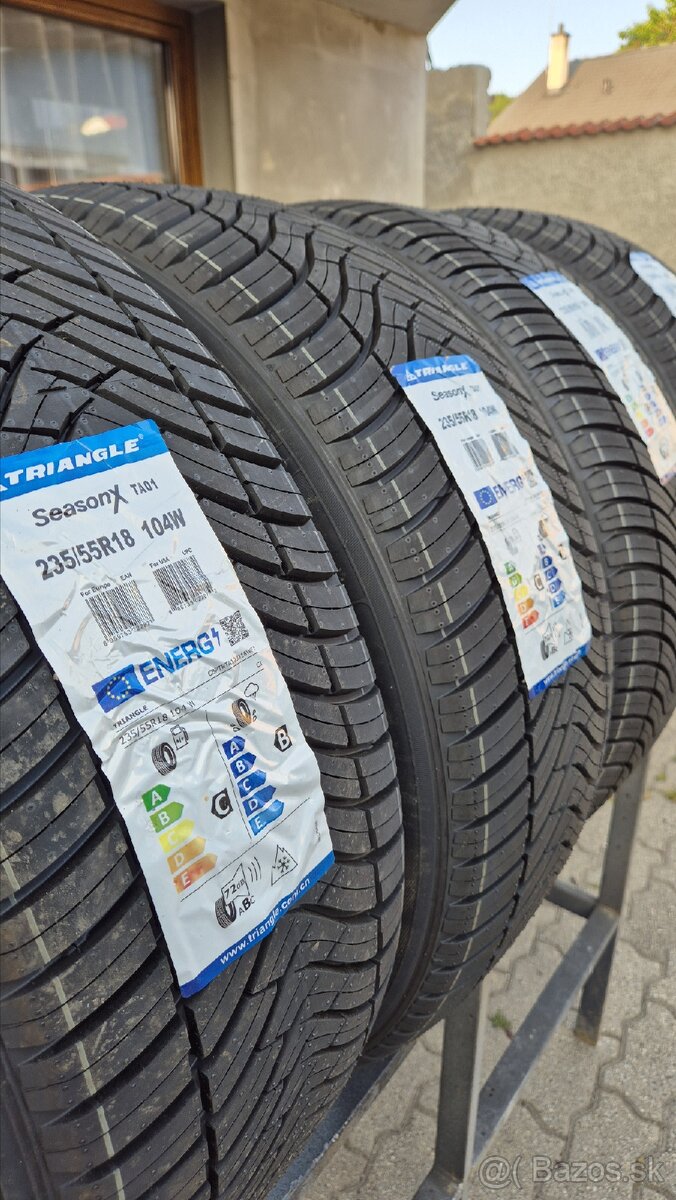 235/55R18 Celoročné s vločkou Triangle SeasonX