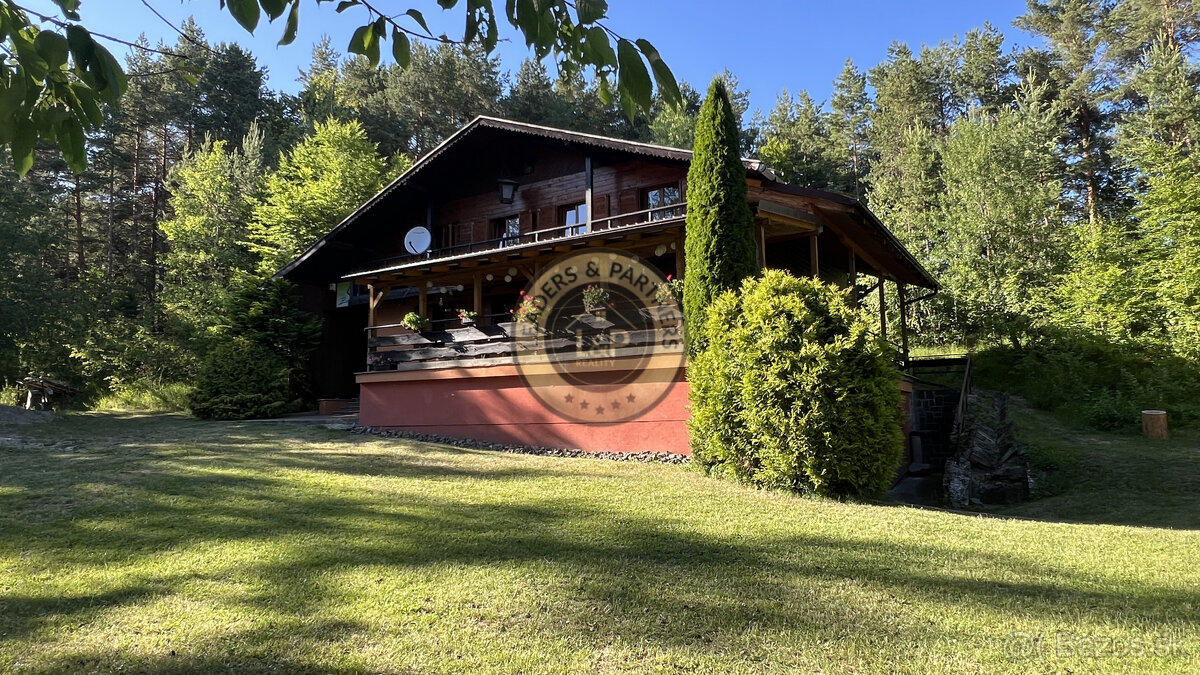 ZNÍŽENÁ CENA - Rodinný dom na samote - Lipovce