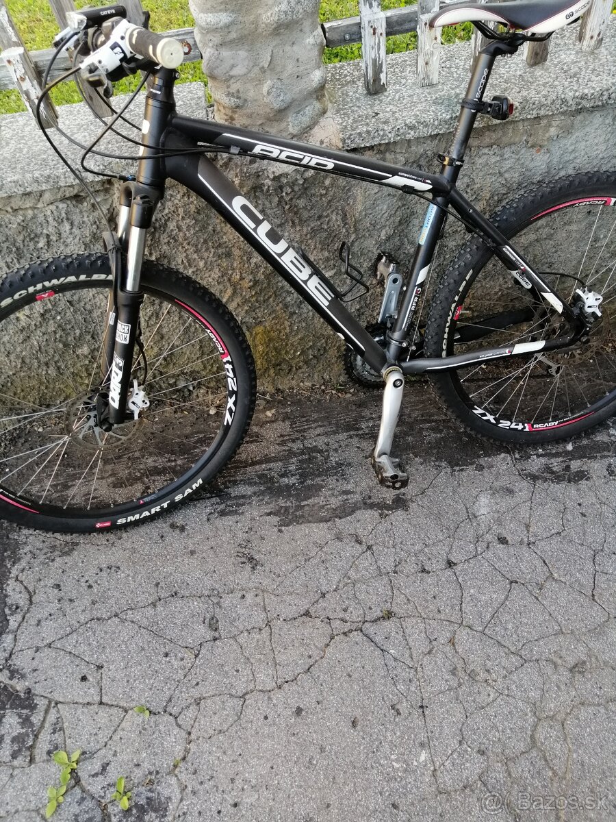 Horský bicykel Cube