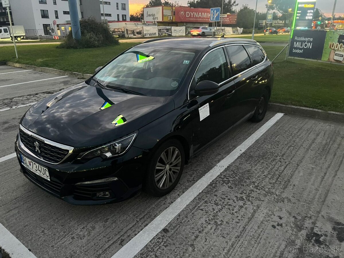 8% z Tyždenneho zárobku Bratislava bollt taxi