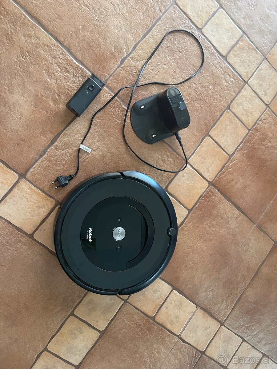 Irobot roomba E5