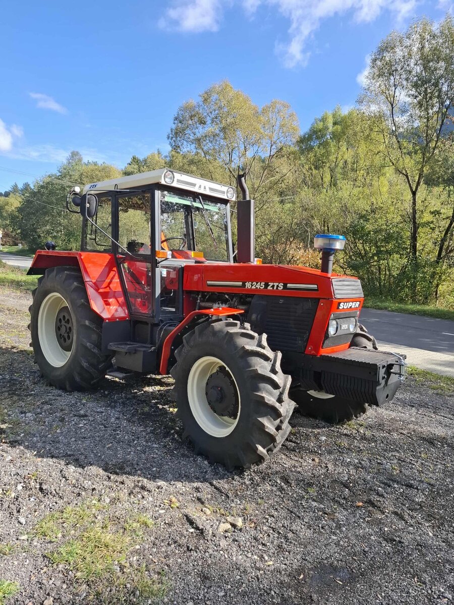 Predám traktor Zetor 16245 s tp a ŠPZ .
