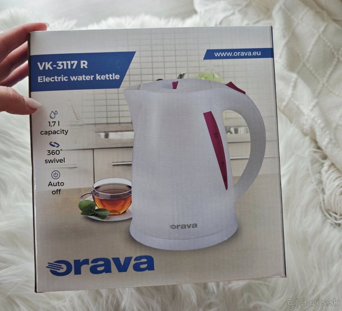Rýchlovarná kanvica Orava VK-3117 R (351803)