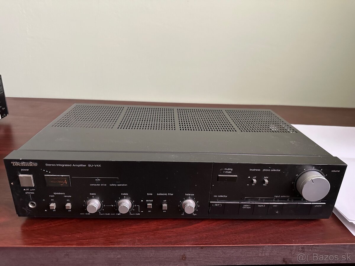 Integrovany zosilnovac Technics SU-V4X-KE