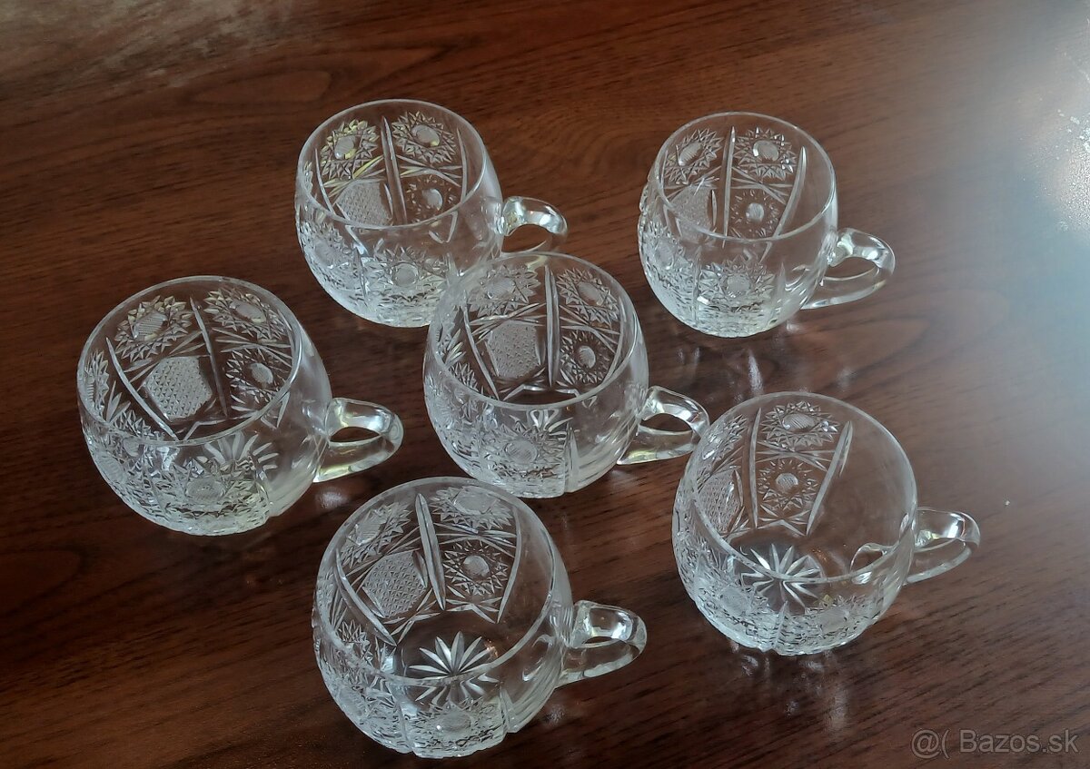Krištáľové poháre na bowle