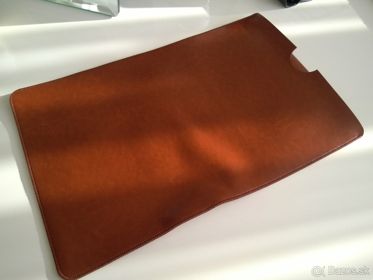Púzdro pre notebooky do 15,6" - hnedé