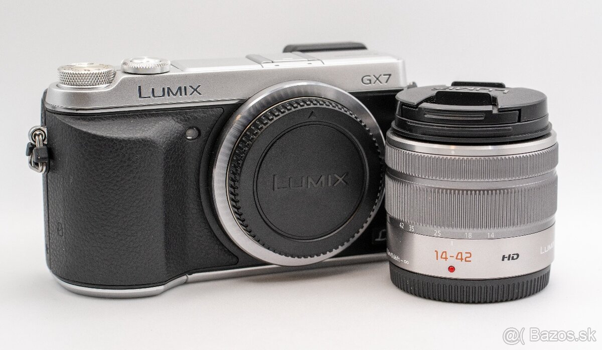 Panasonic Lumix DMC - GX7 + Lumix G Vario 14-42