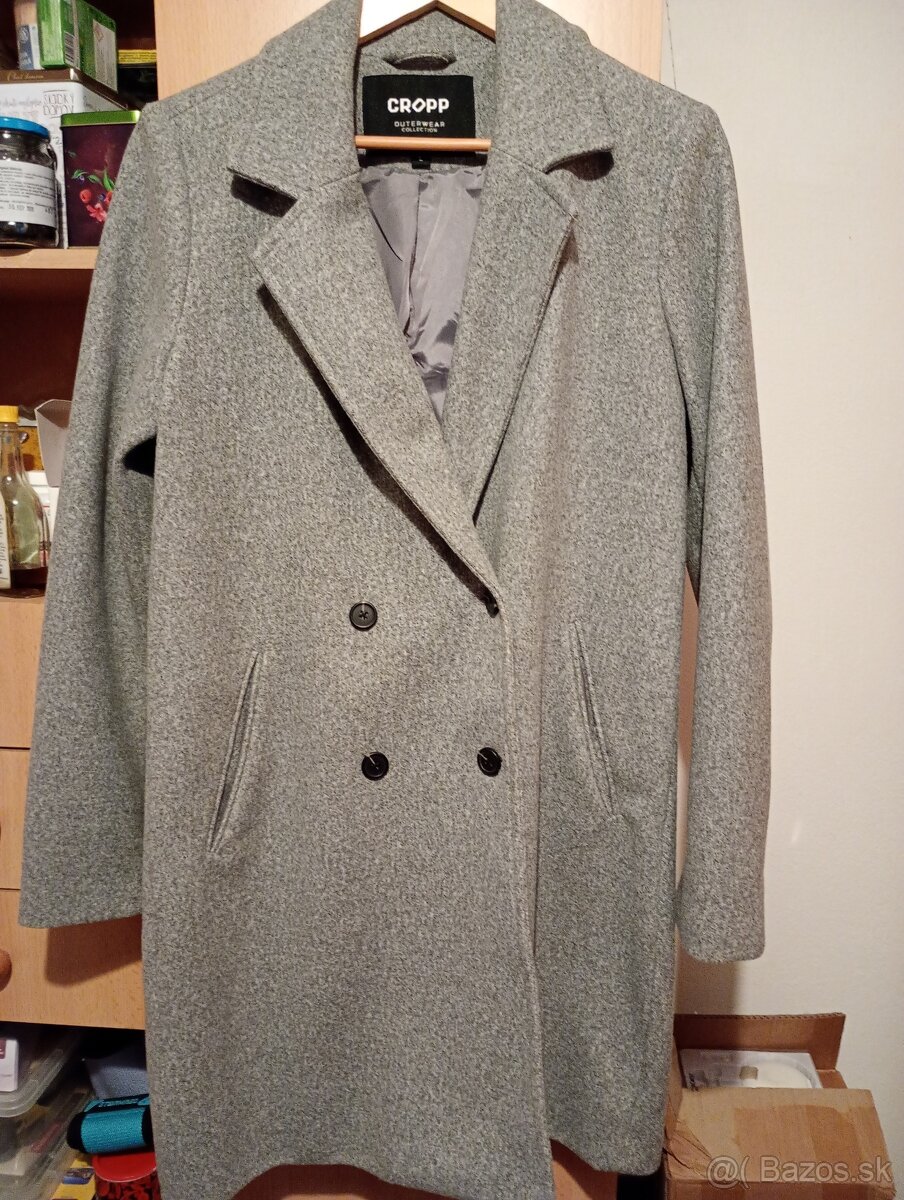 Dámsky kabát cropp