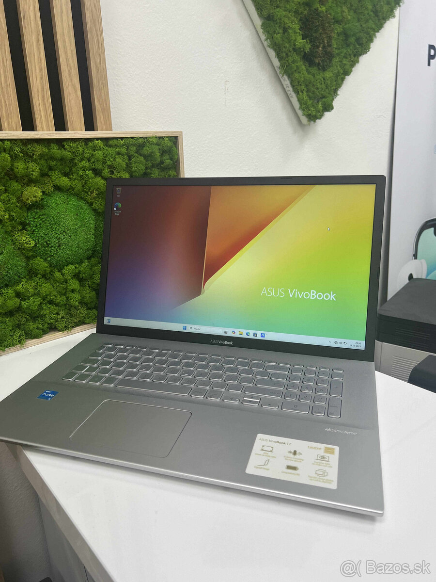 ASUS VivoBook X712EA