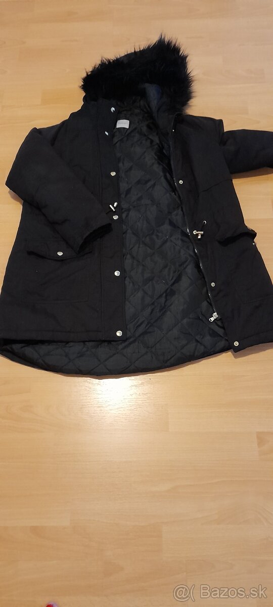 Dámska bunda - párka