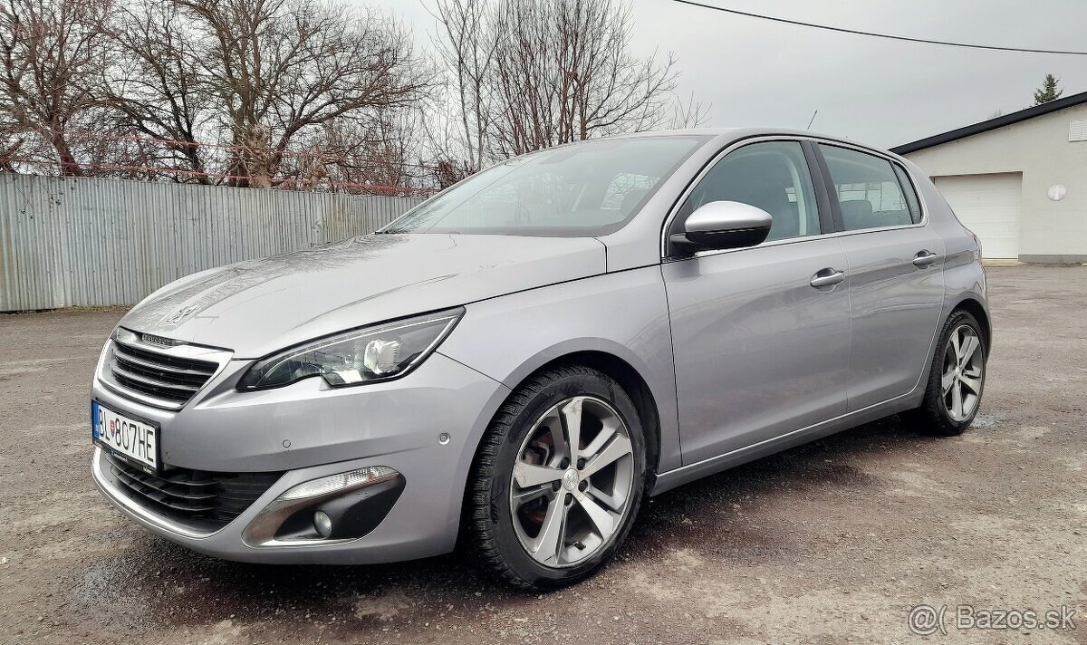Peugeot 308, 138.000km, Plná výbava