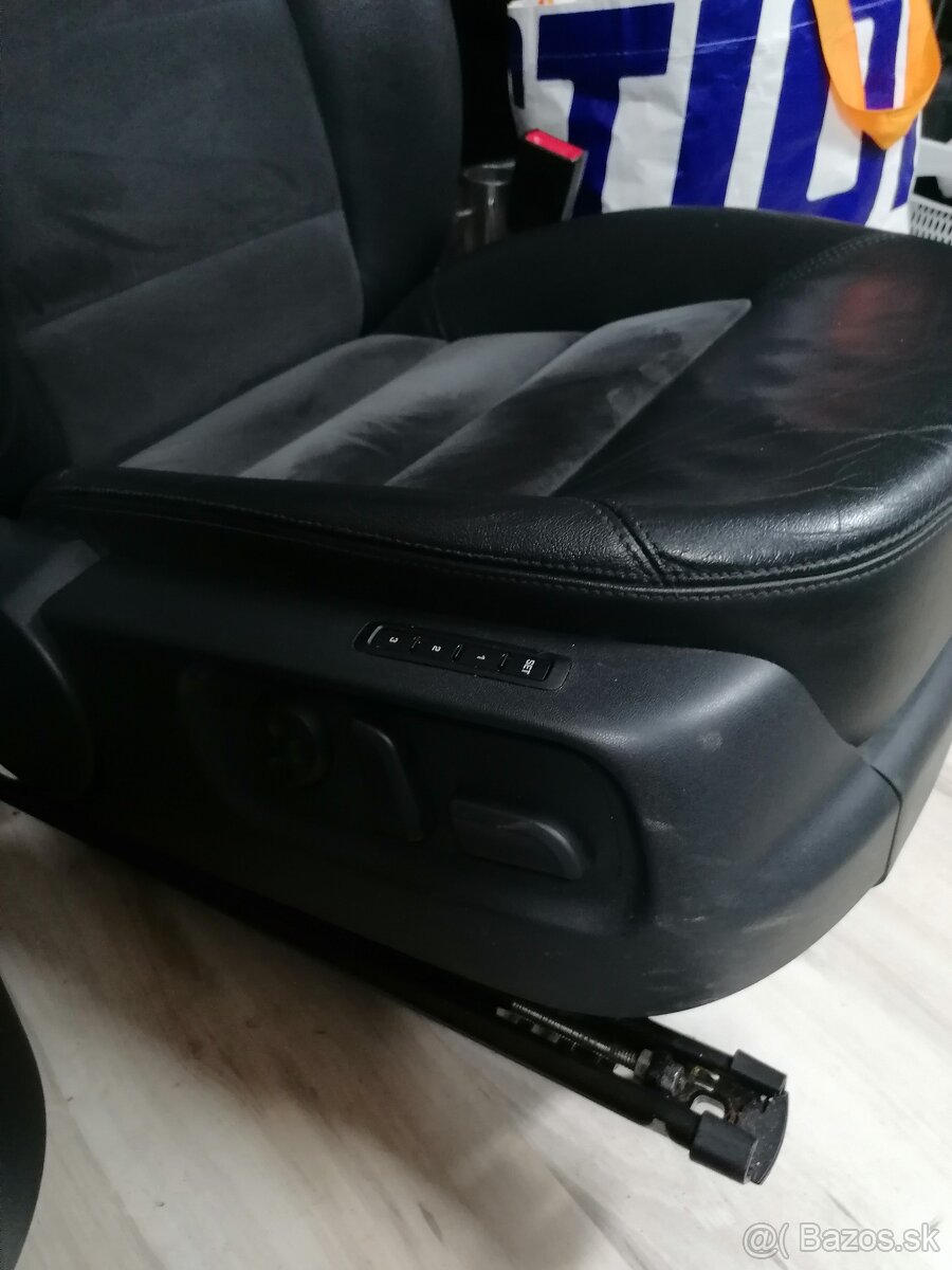 Sedačky octavia 2