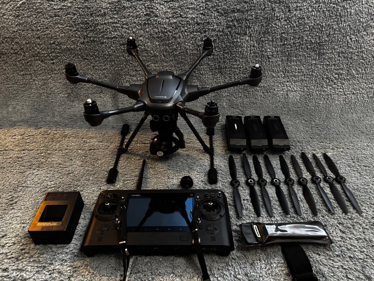 Yuneec Typhoon H