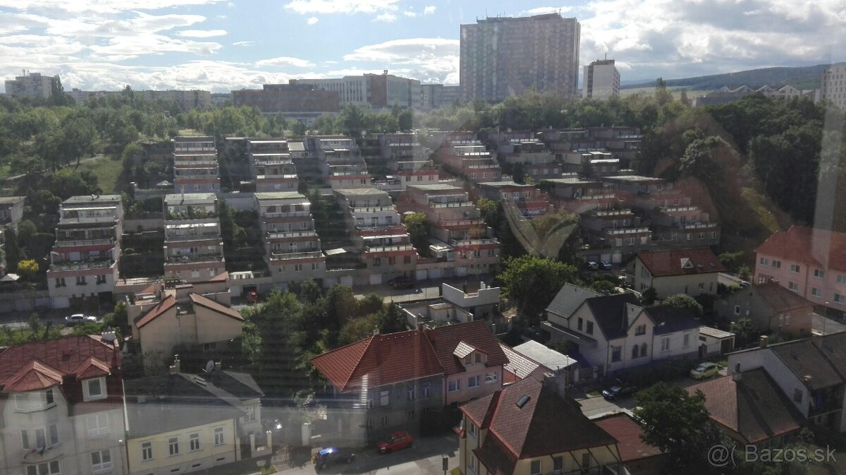 Pekný1-izbový byt v centre Košíc - 470 euro komplet prenájom