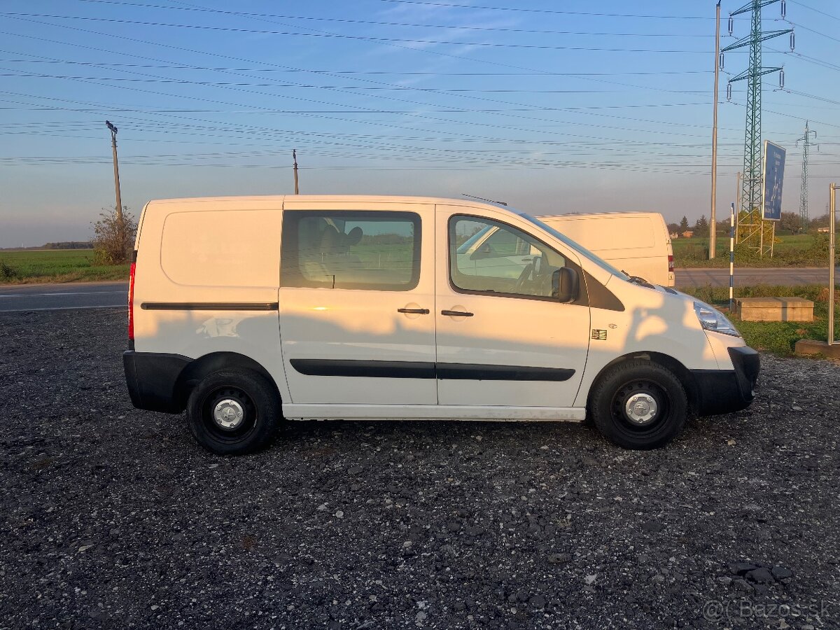 Peugeot Expert Tepee 2.0 HDi L2 6miestne