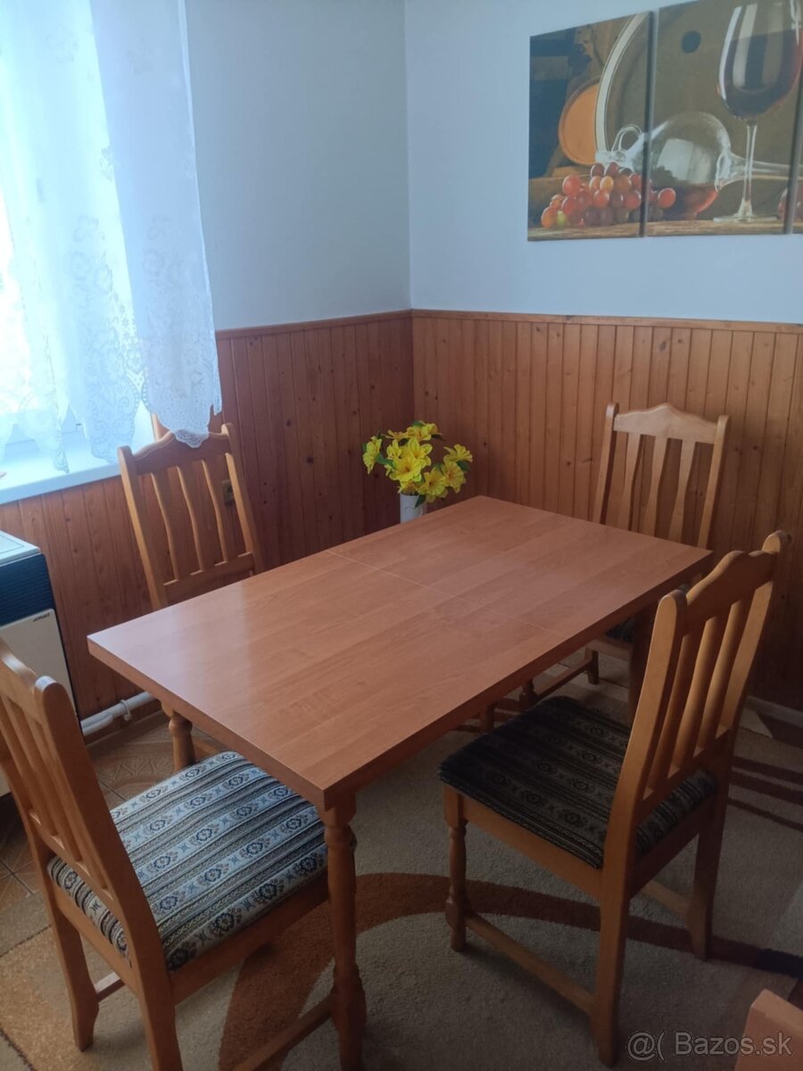 Jedálenský set