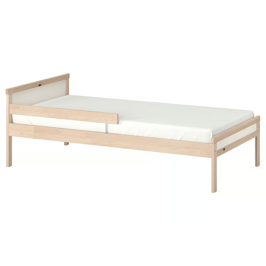 Detská posteľ + matrac SNOIGLAR (IKEA)