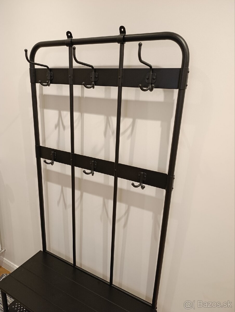 Vešiak s lavicou IKEA