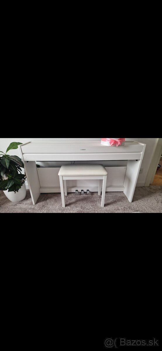 Piano na predaj zn Yamaha