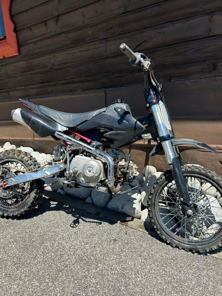 Predám malú motorku enduro 110 cm3