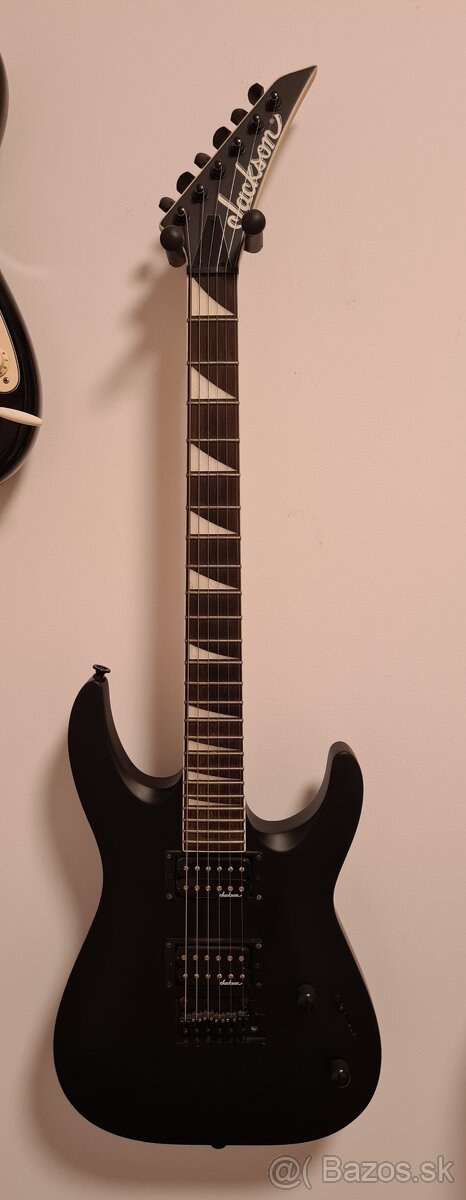 Elektricka gitara Jackson JS22