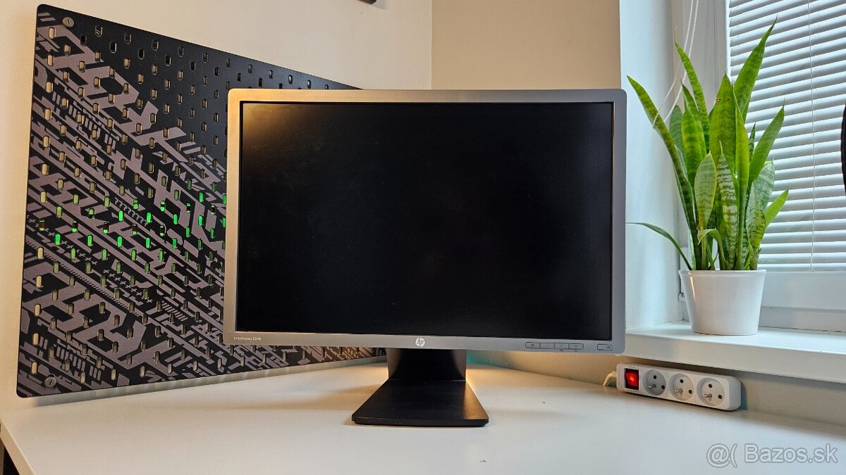Monitor HP EliteDisplay E221i