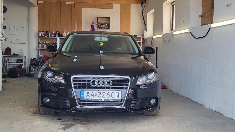 AUDI A4 B8
