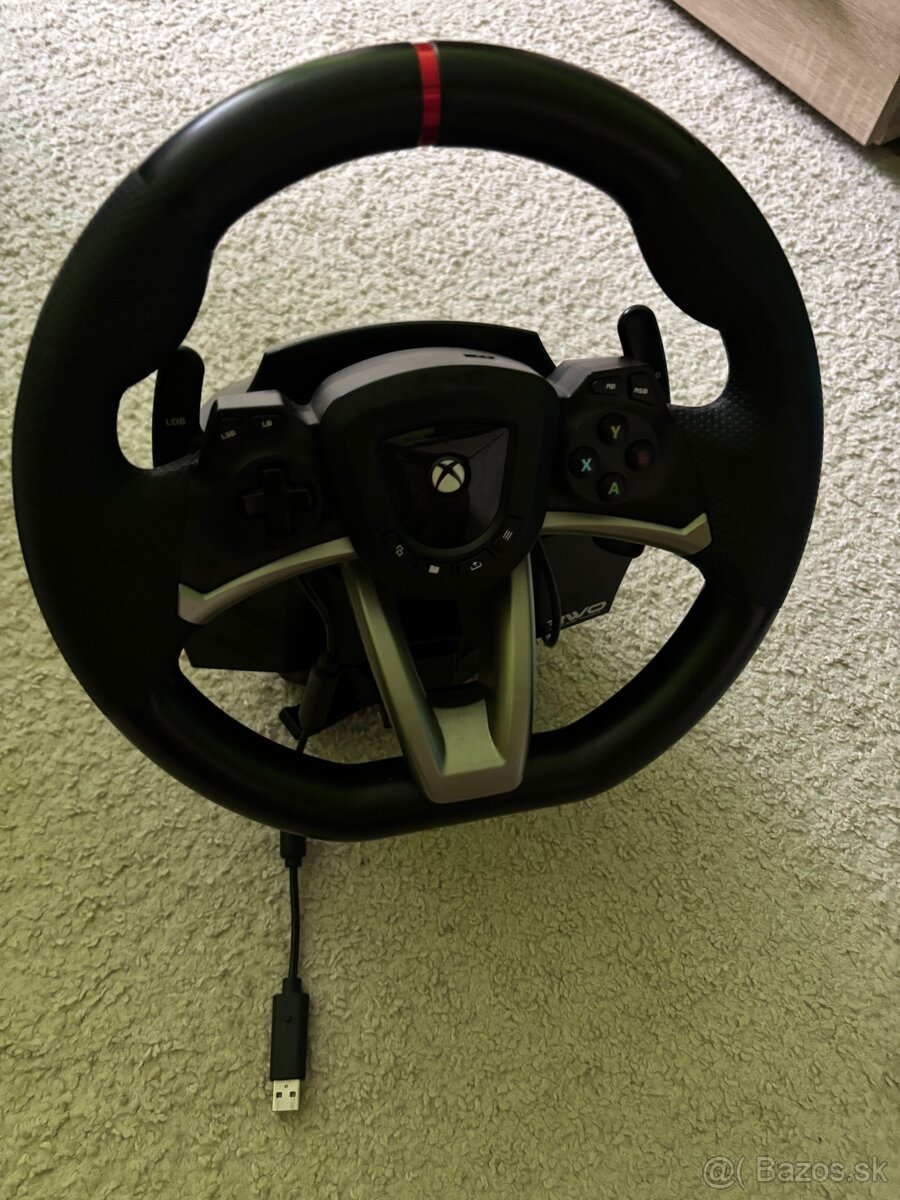 XBOX VOLANT S PEDÁLAMI