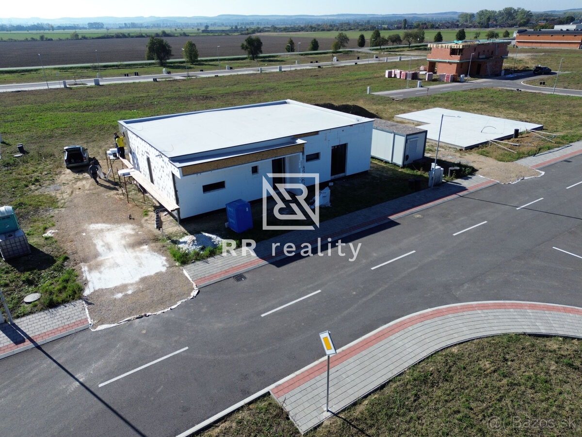 Moderná Novostavba, VÝCHODNÉ MOKRANCE, pozemok 671m2