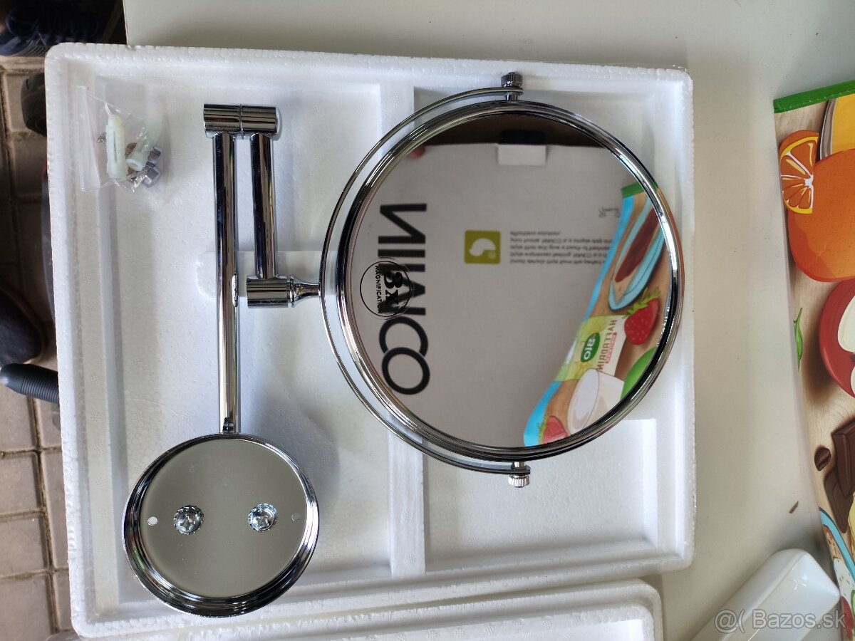 Kozmeticke zrkadlo s ramenom Chrom