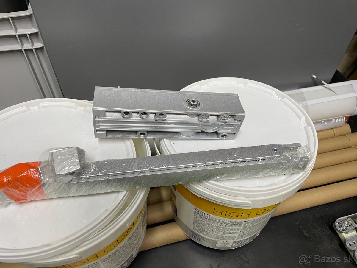 Predam samozatvarac GEZE 3000 V/VBC