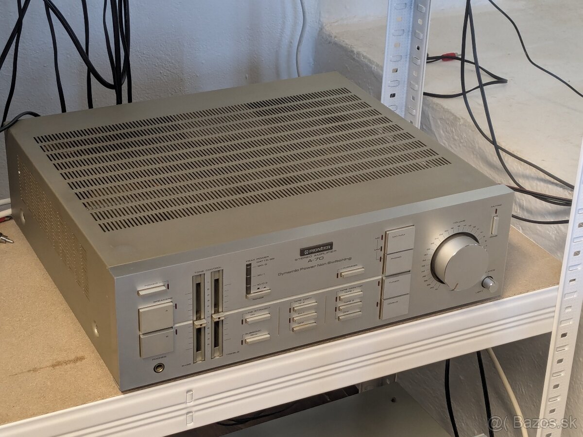 Pioneer A-70