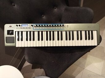 Virtual Analog Synthesizer "NOVATION Xio 49"+ USB napájač