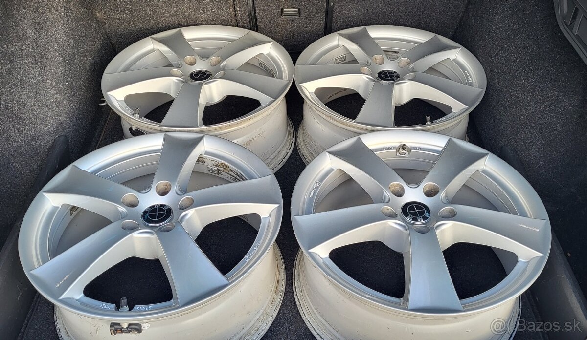 5x112 7,5Jx17 ET52 + snímače