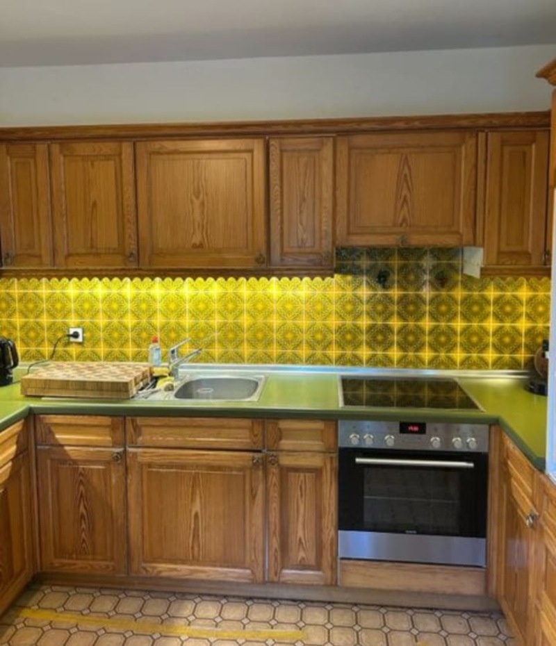 Kuchyně z masivu zn.Alno se spotřebiči, 5105