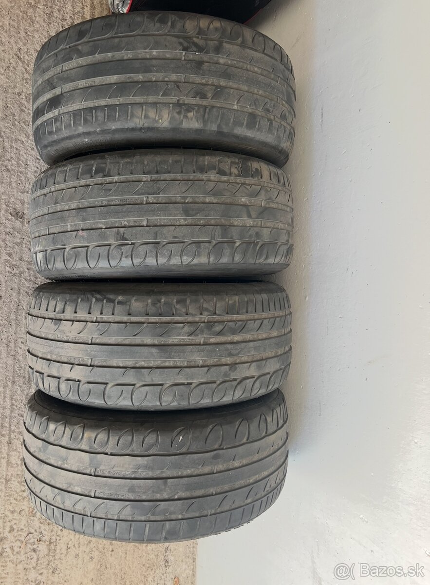 Predám letné pneumatiky 235/40R18