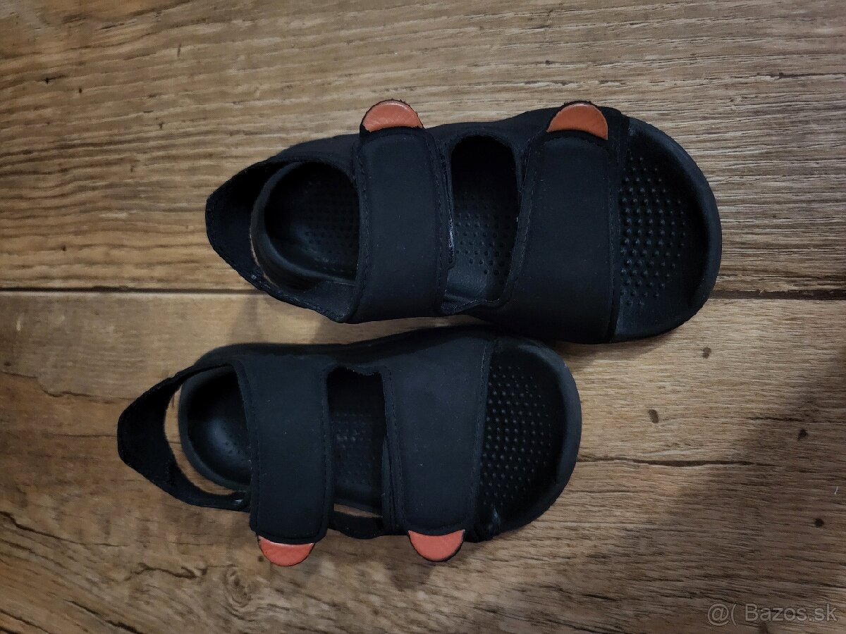 Adidas sandalky  26