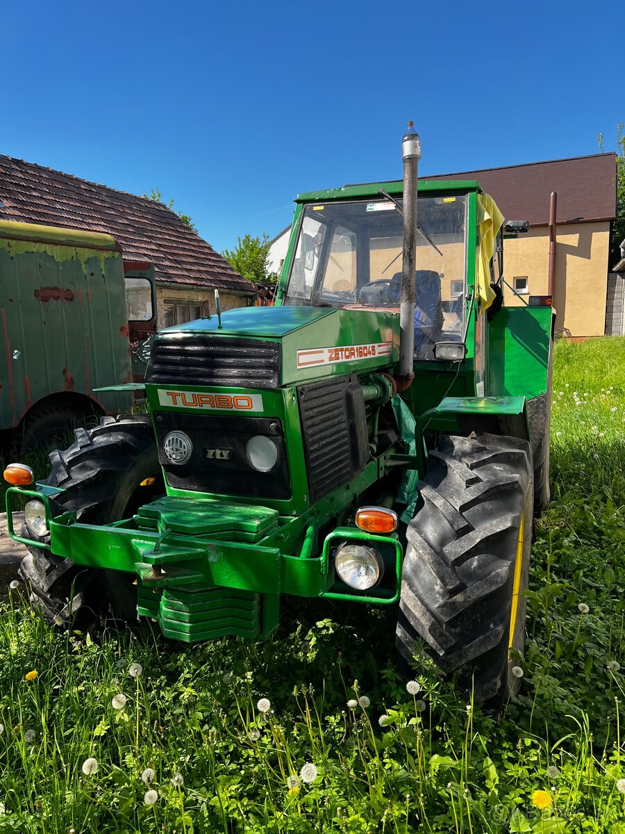 Ponúkam na predaj traktor Zetor 160 45.