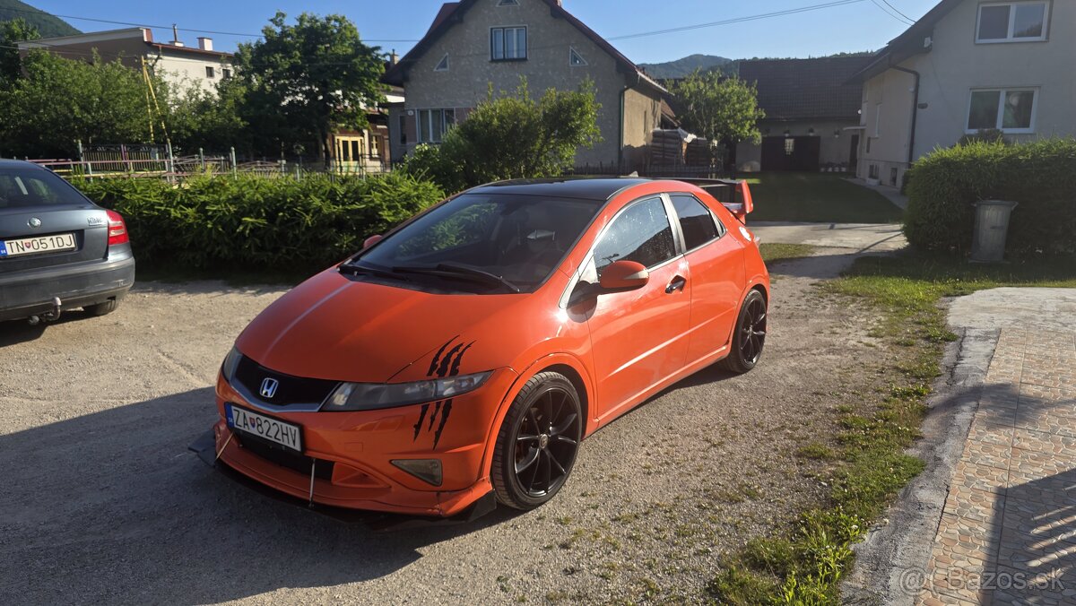 Honda civic 8 generacia