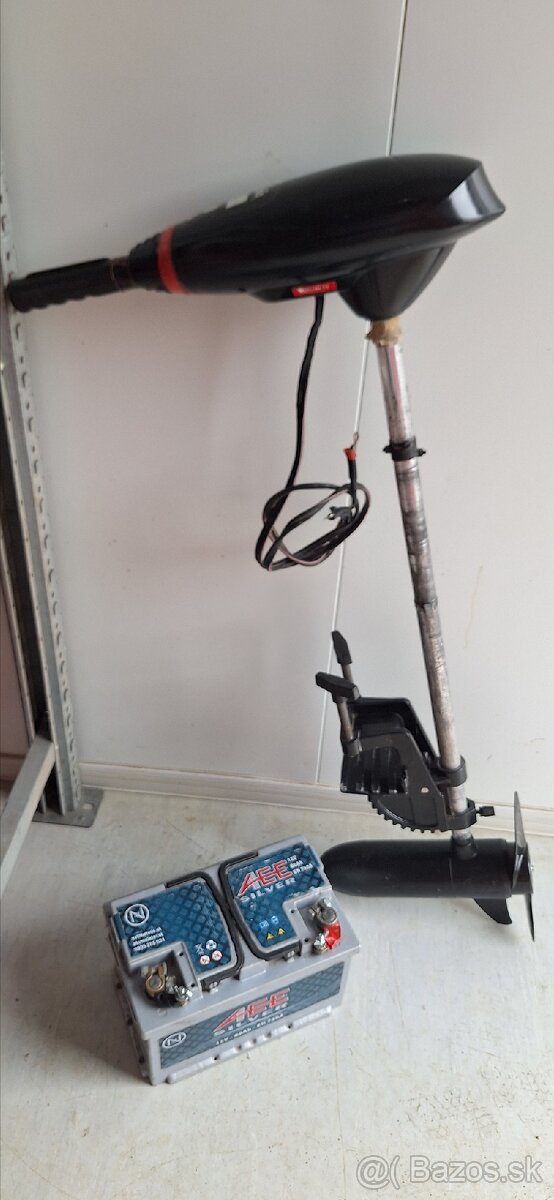 Predám motor na čln 34lb + baterka 80Ah