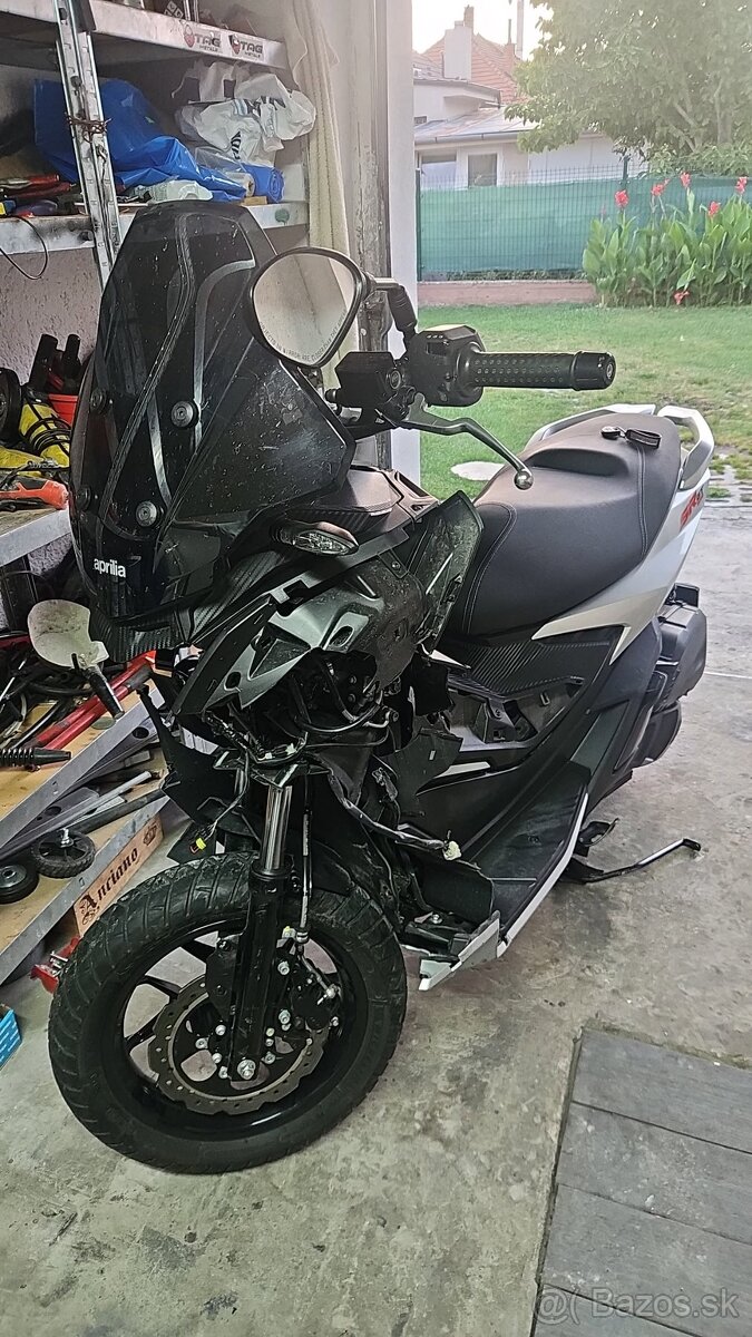 Aprilia sr gt 125 po havárii